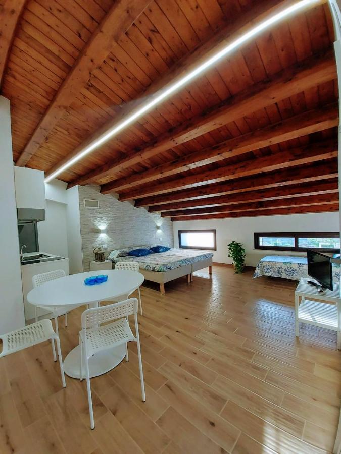カステッランマーレ・デル・ゴルフォ Terrazza Del Golfoヴィラ エクステリア 写真